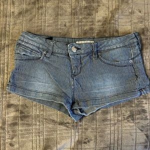 Striped navy shorts from Guess